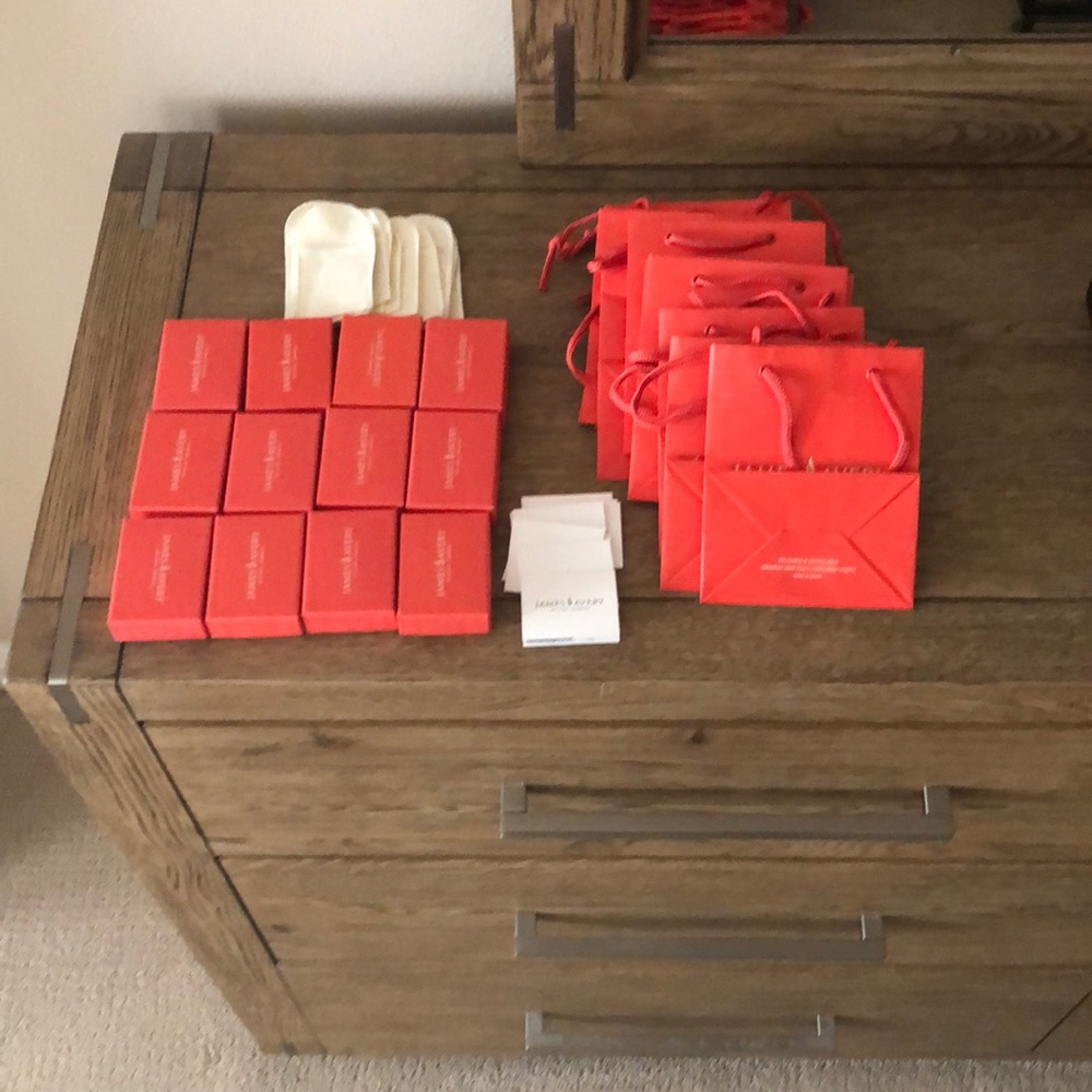 COPY - COPY - James Avery gift boxes